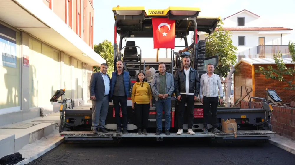 Sındırgı’da Altyapısı Tamamlanan Sokaklar Asfalta Kavuşuyor