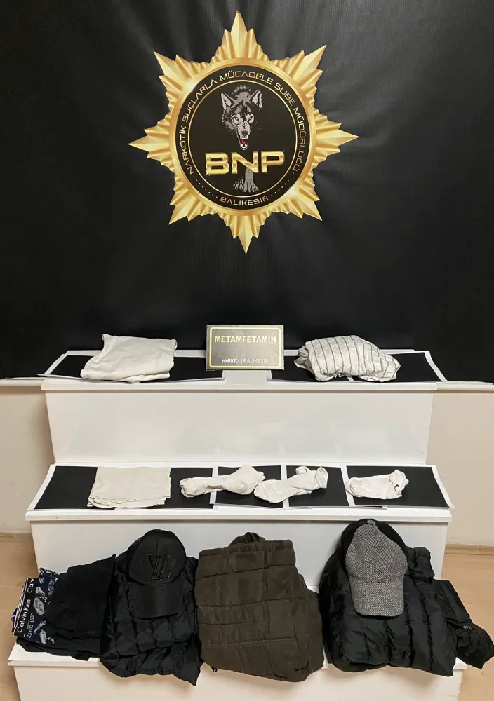 BALIKESİR’DE 3,7 KİLO METAMFETAMİN ELE GEÇİRİLDİ