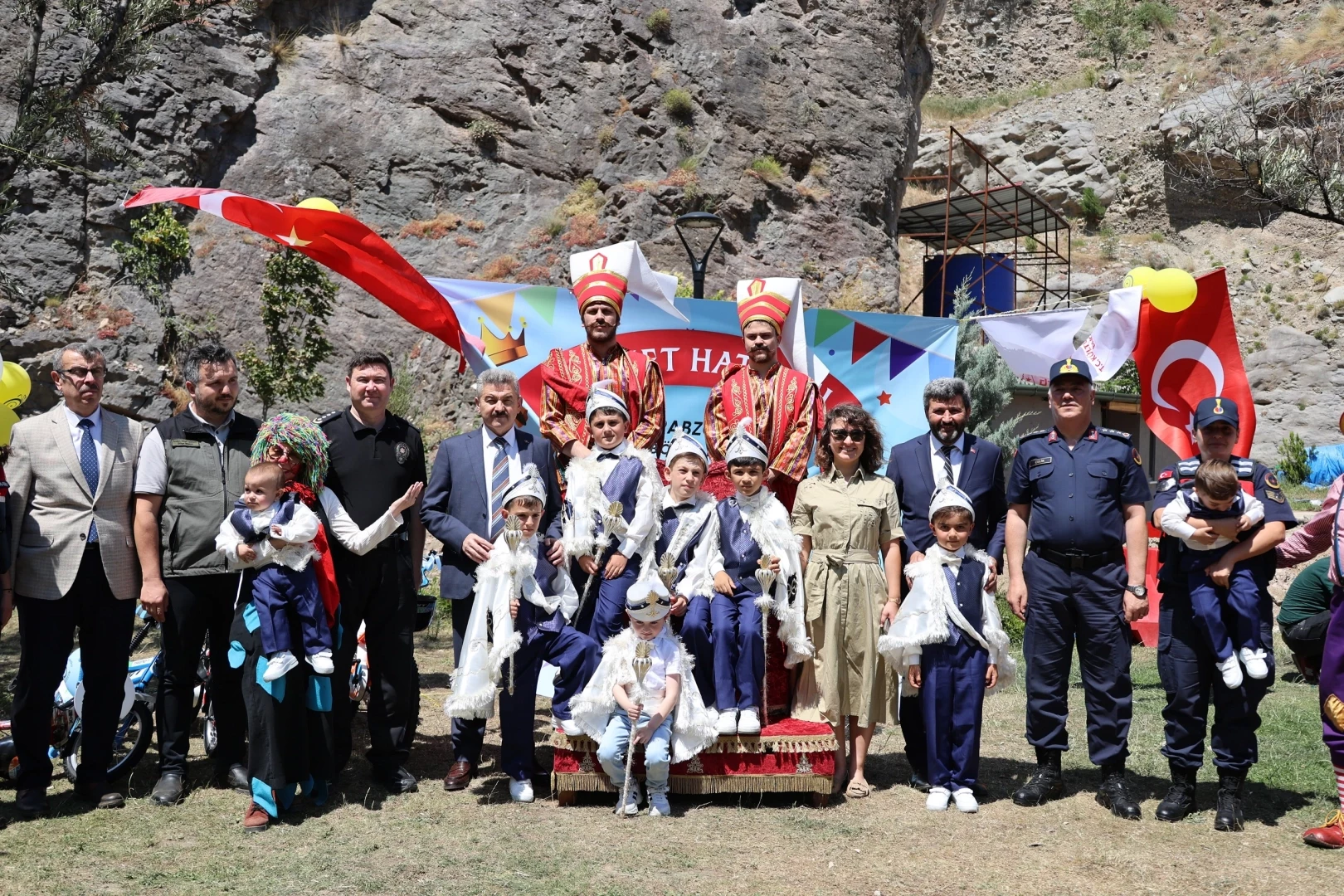 Artvin’de 18 çocuk için toplu sünnet şöleni